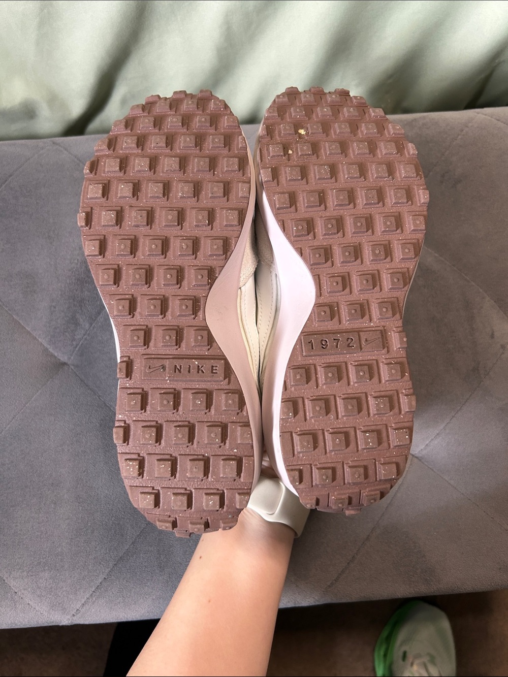 Women’s Nike Waffle Debut Sneakers - Picture 4 of 5